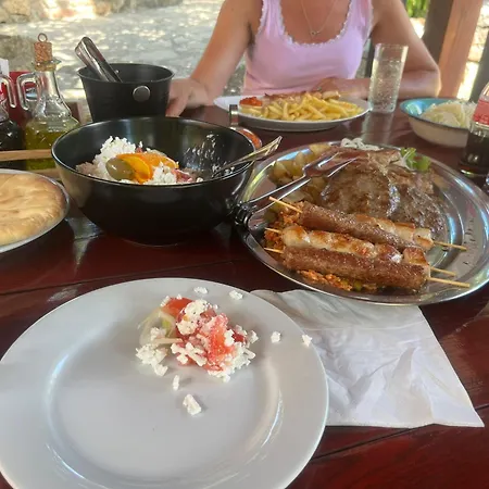 公寓 Suzi Number 1 *